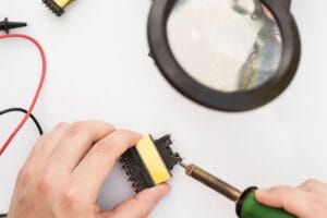 Ce tipuri de electrozi să alegi pentru sudură? 4 Ce trebuie sa stii inainte de a incepe sa sudezi freepik