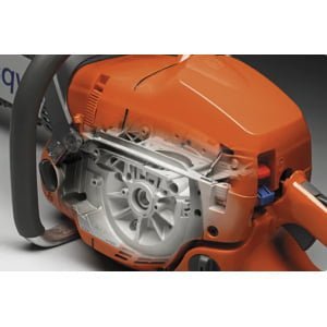 Motoferastrau, 45 cm, 5.9 CP, 572 XP®, Husqvarna 4 carter